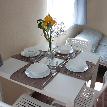 White Box Apartment Liepaja Luaran gambar