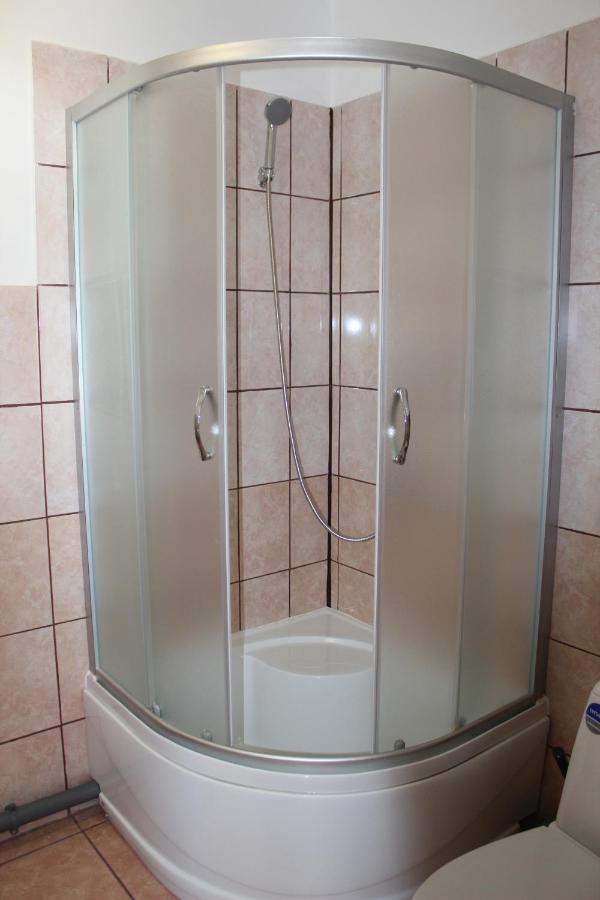 White Box Apartment Liepaja Luaran gambar